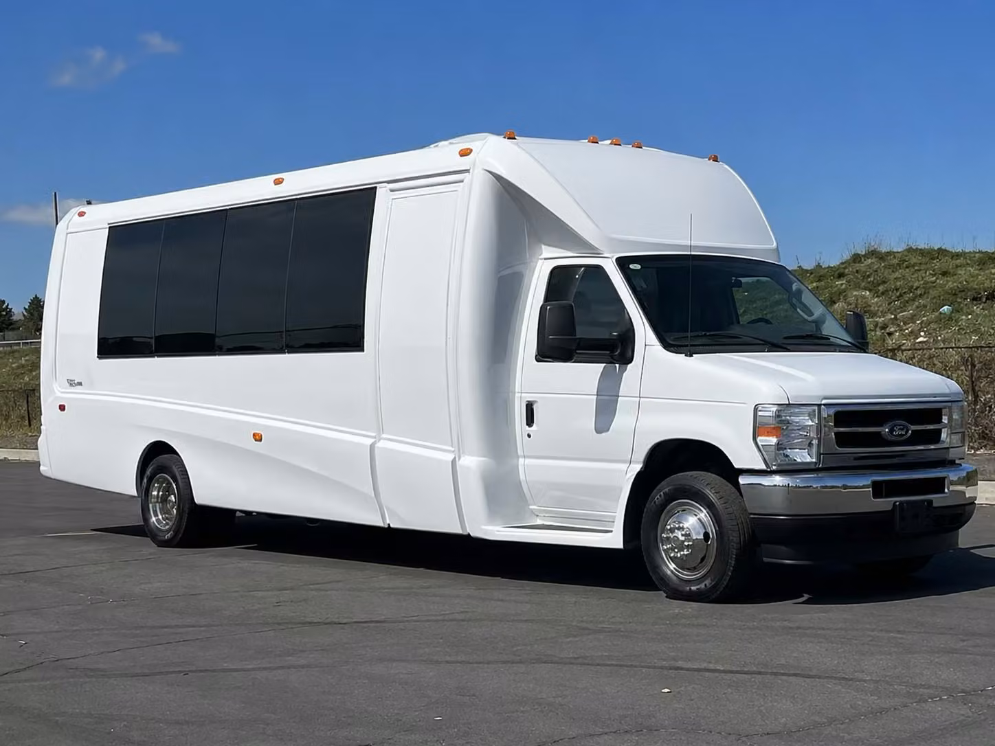 fresno prom party buses ride in style from pickup to the after party